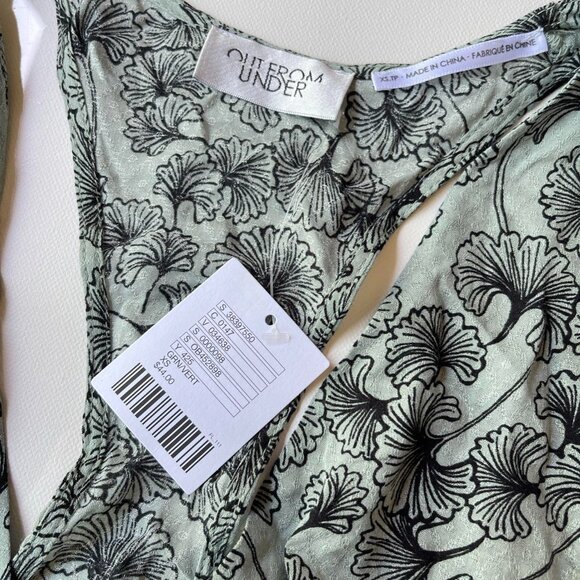 NWT Urban Outfitters Romper - Picture 5 of 7